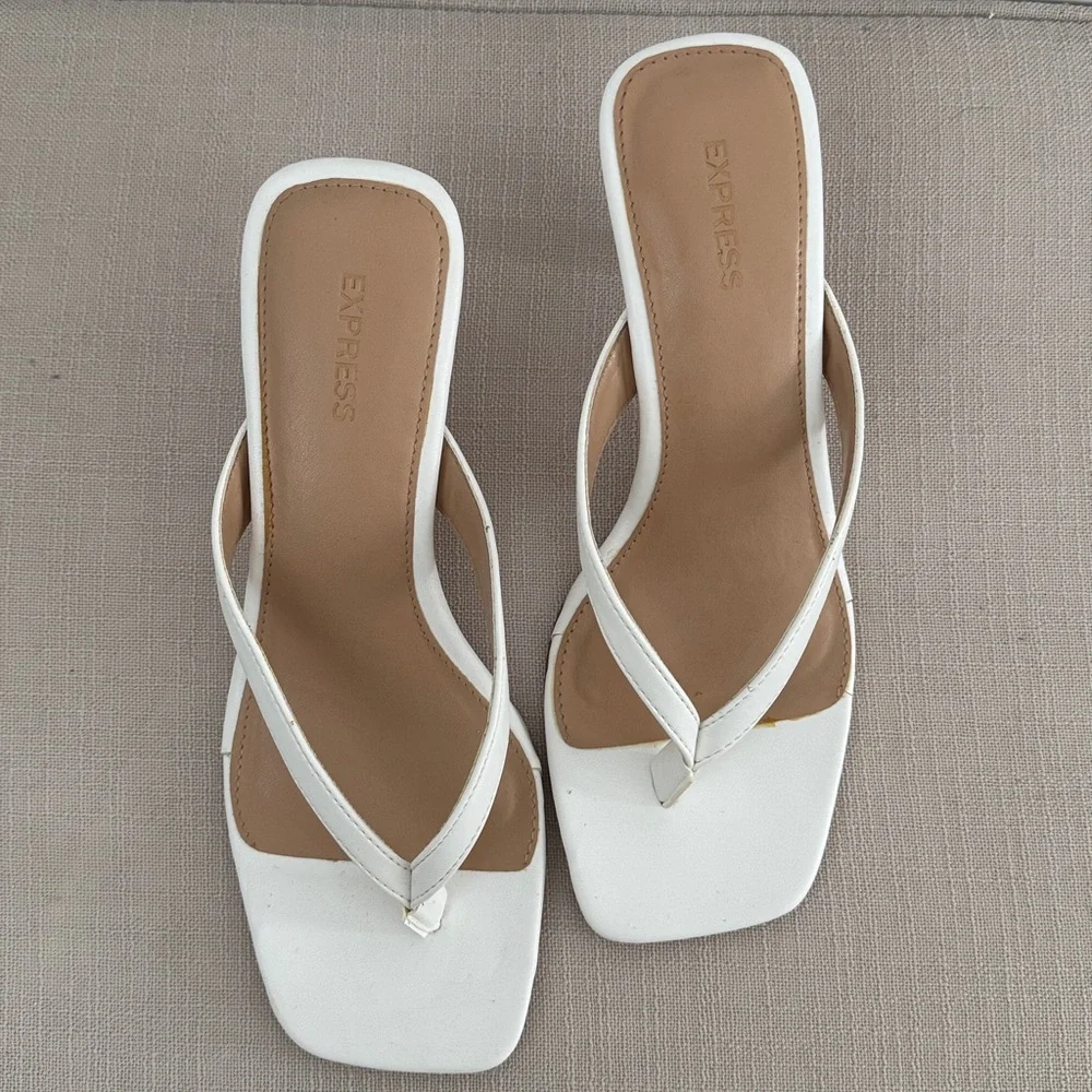 Express Women's Square Toe Kitten Heel Sandals - Picture 4 of 4